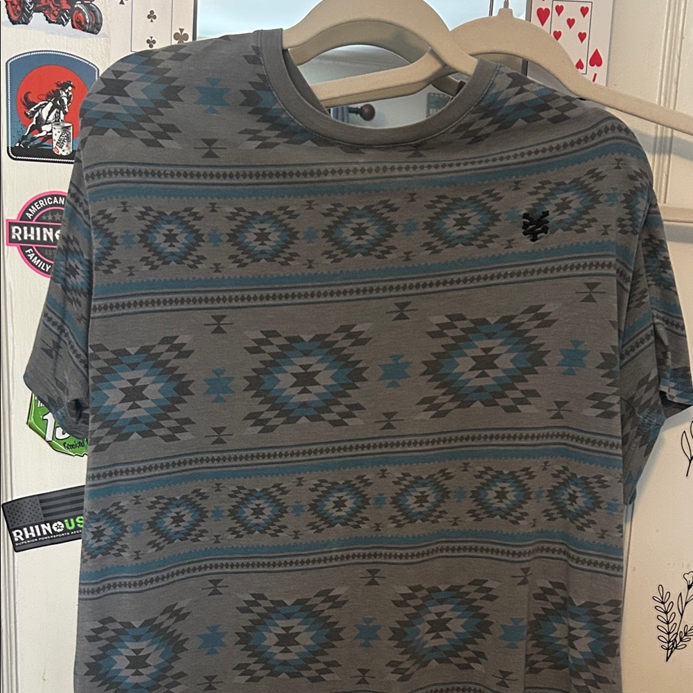 Zoo York Gray and Blue Patterned Tee